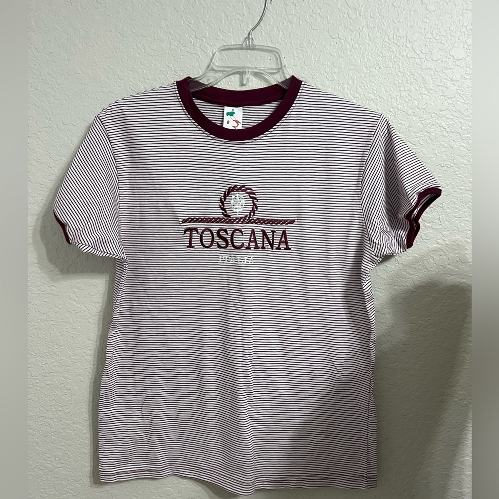 Striped Toscana T-Shirt
Caja 5
